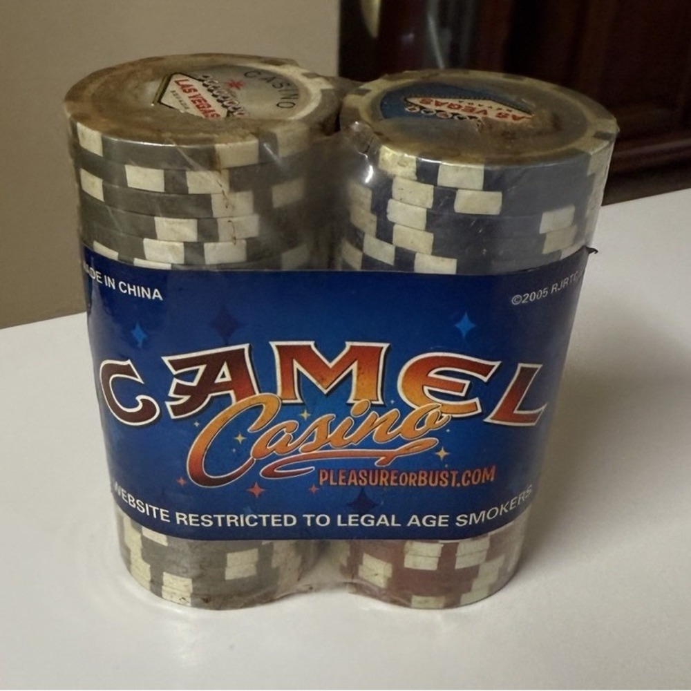 Vintage 2005 Camel Casino Poker Chips Set Sealed RJR Tobacco Promo Las‎ Vegas